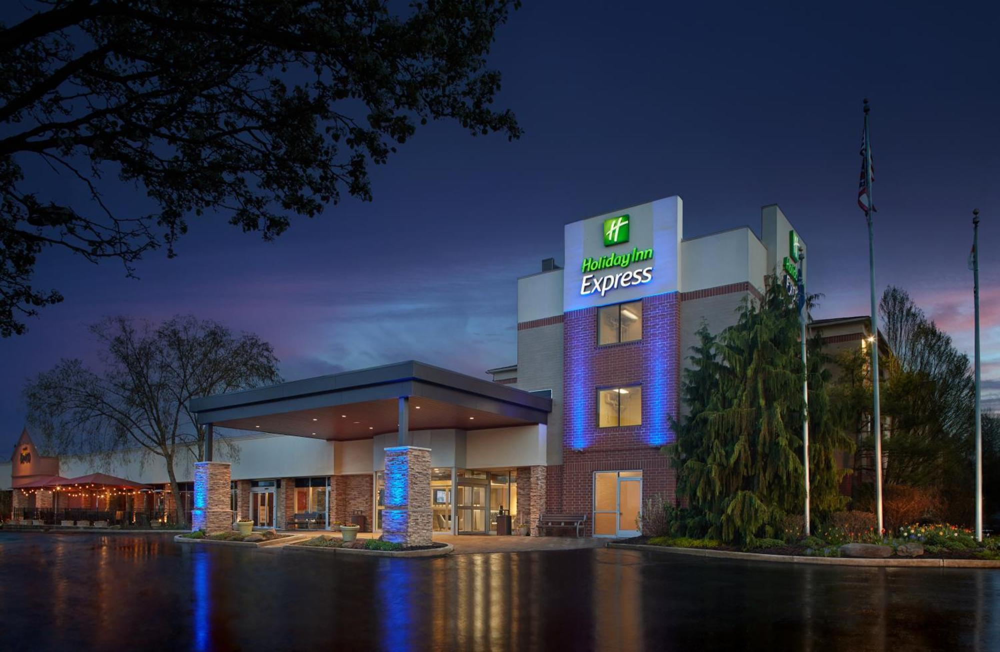 Holiday Inn Express - Akron Nw - Fairlawn, An Ihg Hotel Esterno foto