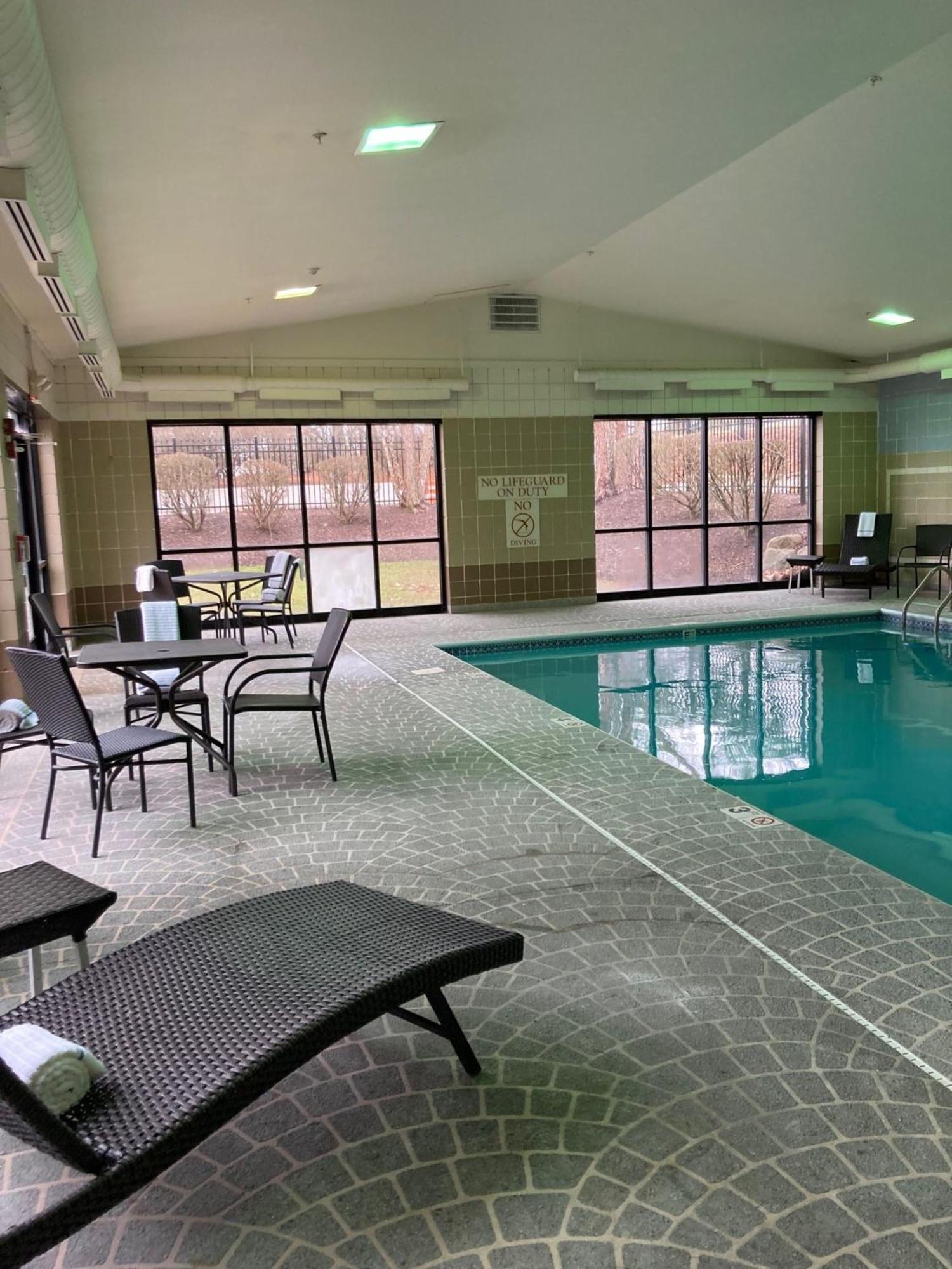Holiday Inn Express - Akron Nw - Fairlawn, An Ihg Hotel Esterno foto