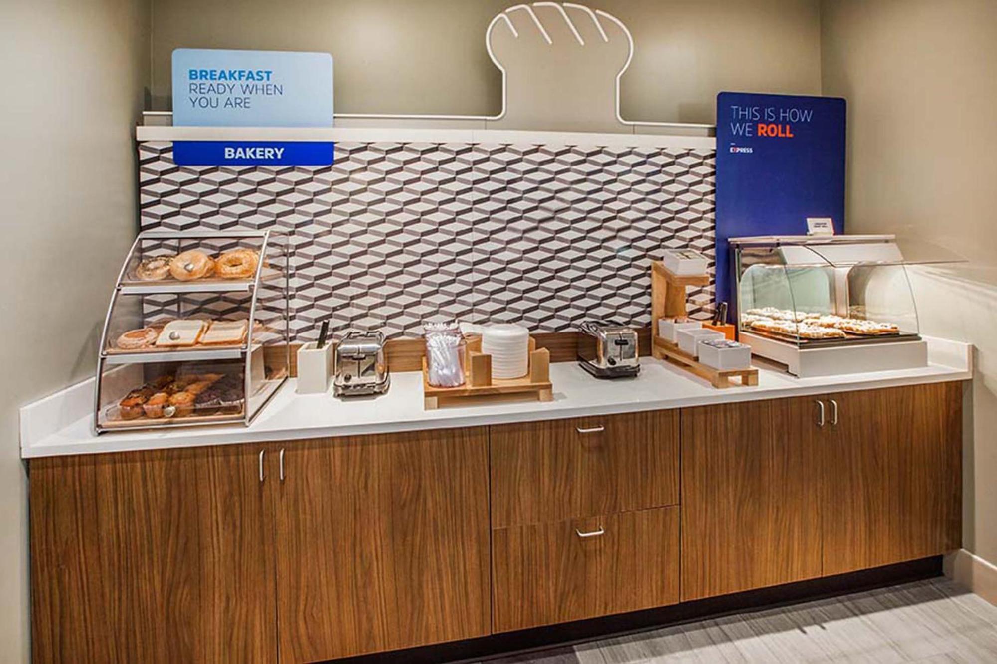 Holiday Inn Express - Akron Nw - Fairlawn, An Ihg Hotel Esterno foto
